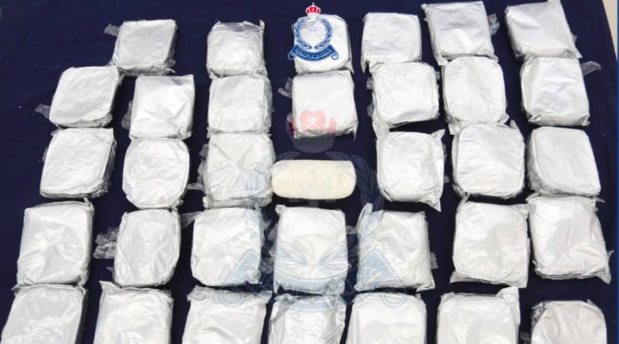 Five Arrested For Drug Smuggling In Oman Seize 35kg Crystal Arabian