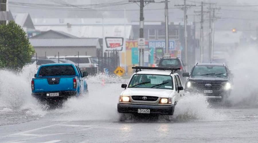 Cyclone Gabrielle Leaves Thousands without Power in New Zealand ...